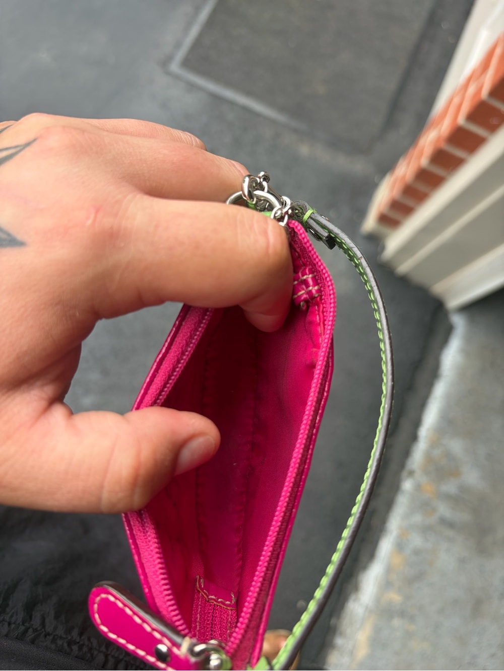 Vintage Coach Watermelon Slice Pink Green Leather Zip Coin Purse Excellent Con - Picture 7 of 8
